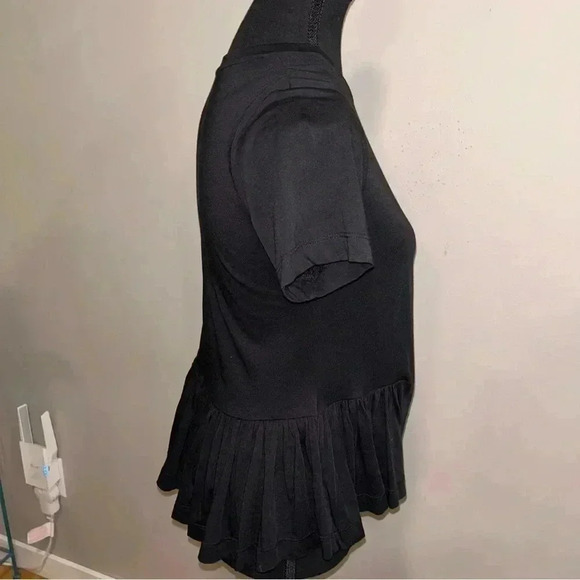 Aritzia - Sunday Best Tee - Picture 2 of 5